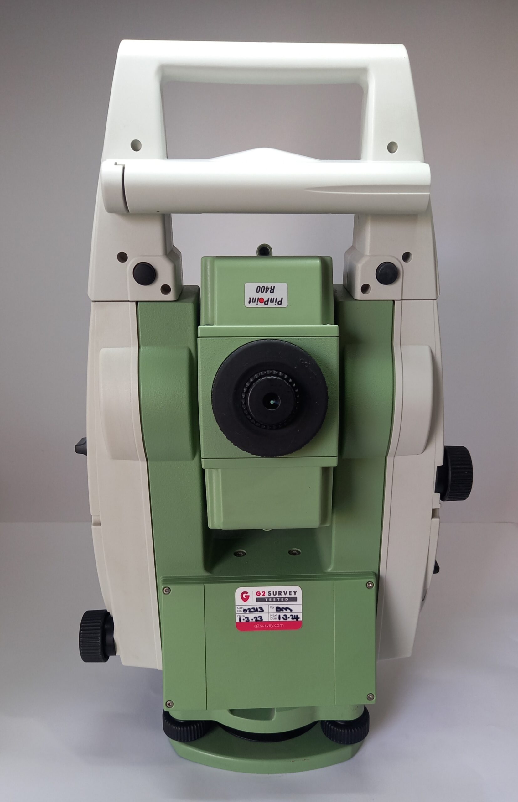 دوربین توتال استیشن لایکا TS12